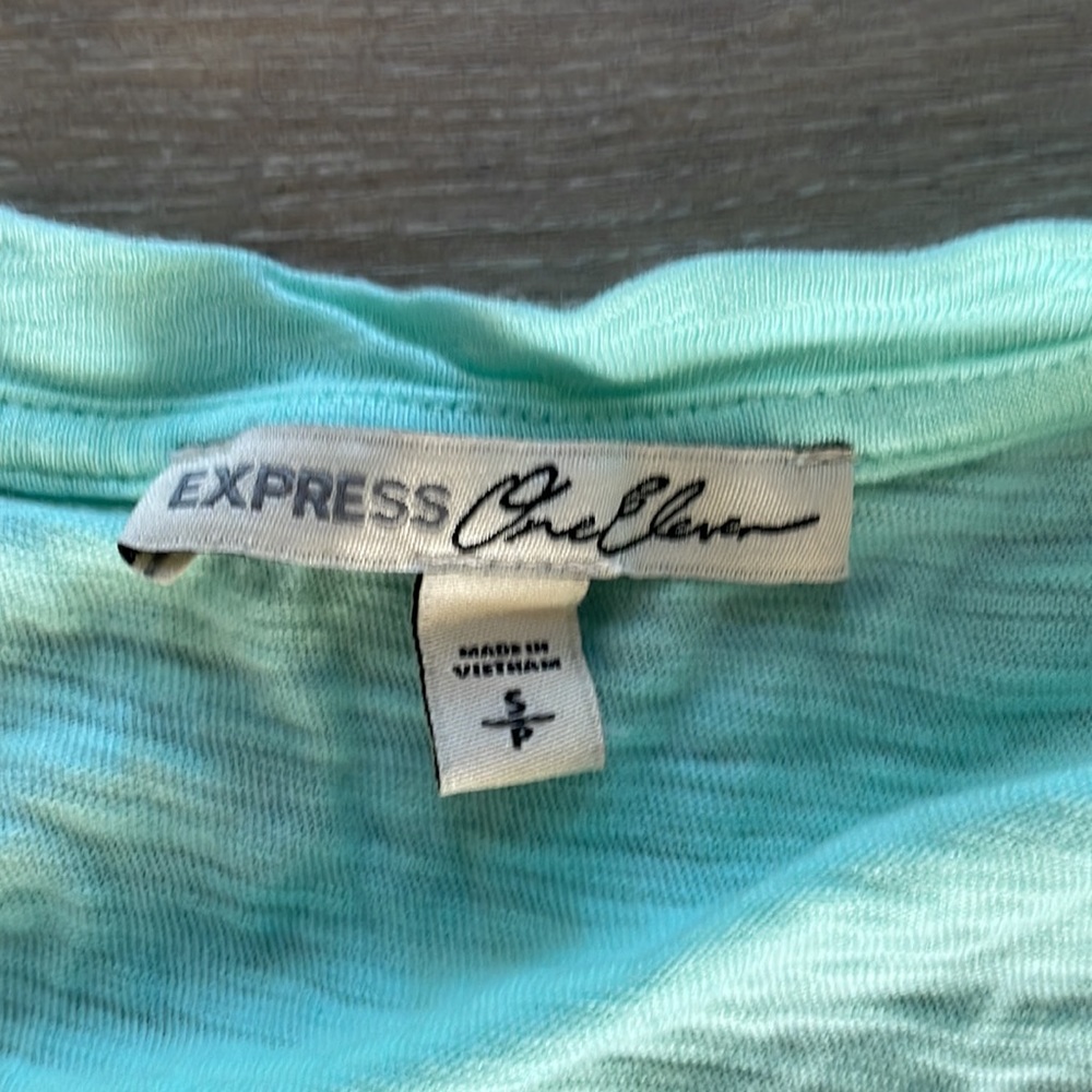 Express tee - Picture 2 of 2